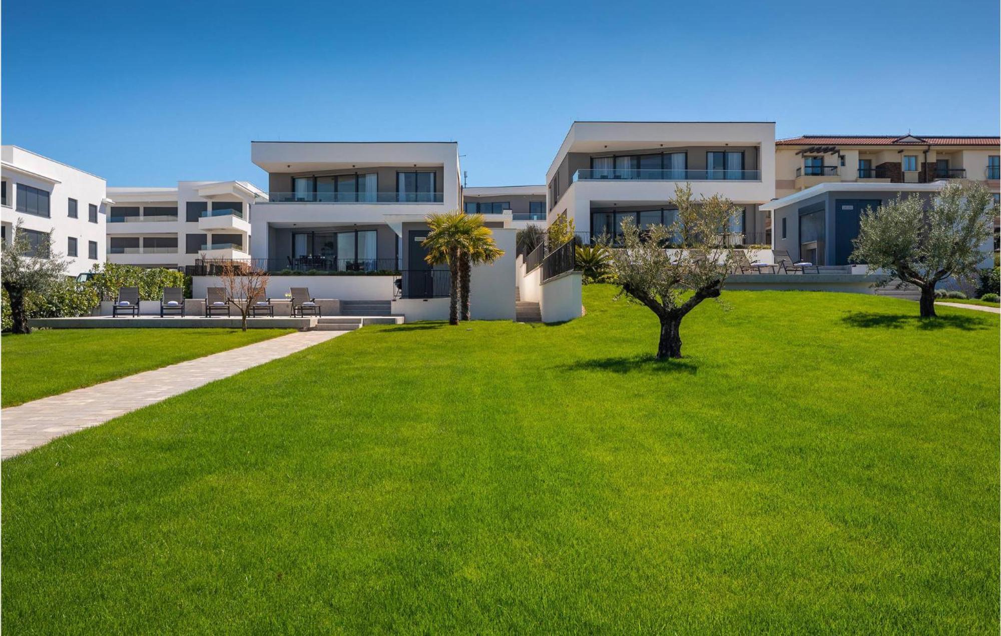 Pet Friendly Home In Zidarici With House Sea View Вантачичи Экстерьер фото